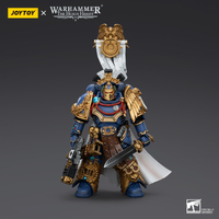 Warhammer Collectibles: 1/18 Scale Ultramarines Legion Praetor with Power Sword and Volkite Serpenta