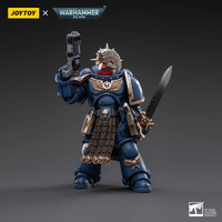 Warhammer Collectibles: 1/18 Scale Ultramarines Veteran Sergeant Icastus